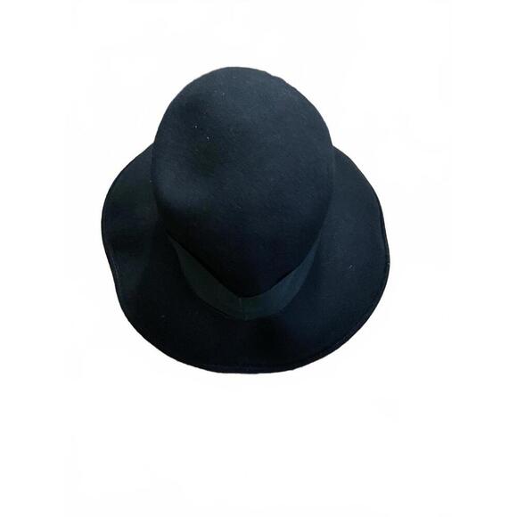 Vintage Lord & Taylor/ Italy Wool  Cloche Hat /Ribbon  Band main image 9